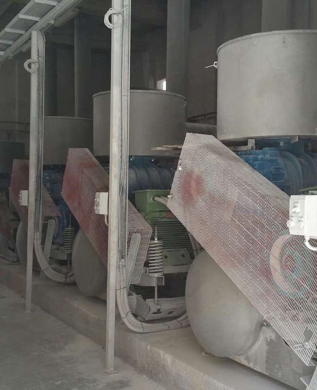 Industrial blowers for feeding of calcium high ovens
